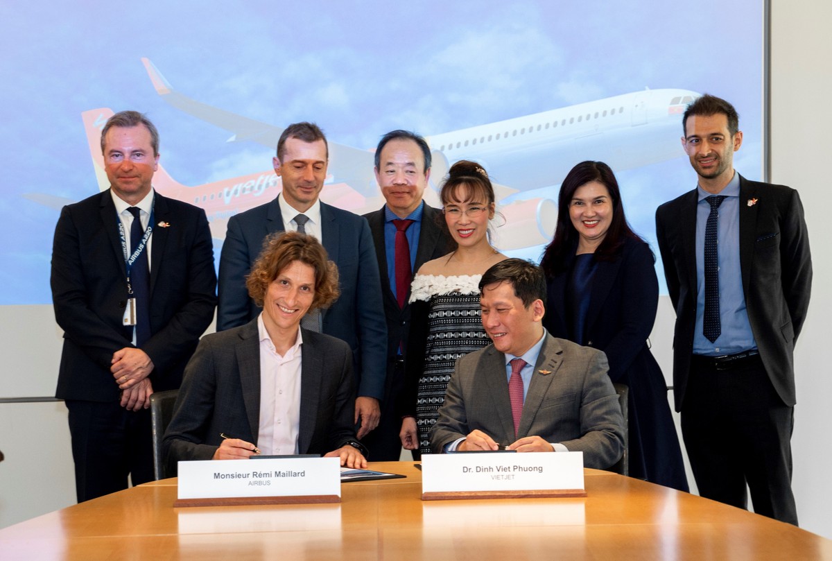 Vietjet và Airbus ký kết hợp đồng 20 tàu bay A321XLR ảnh 2 Vietjet và Airbus ký kết hợp đồng 20 tàu bay A321XLR ảnh 2