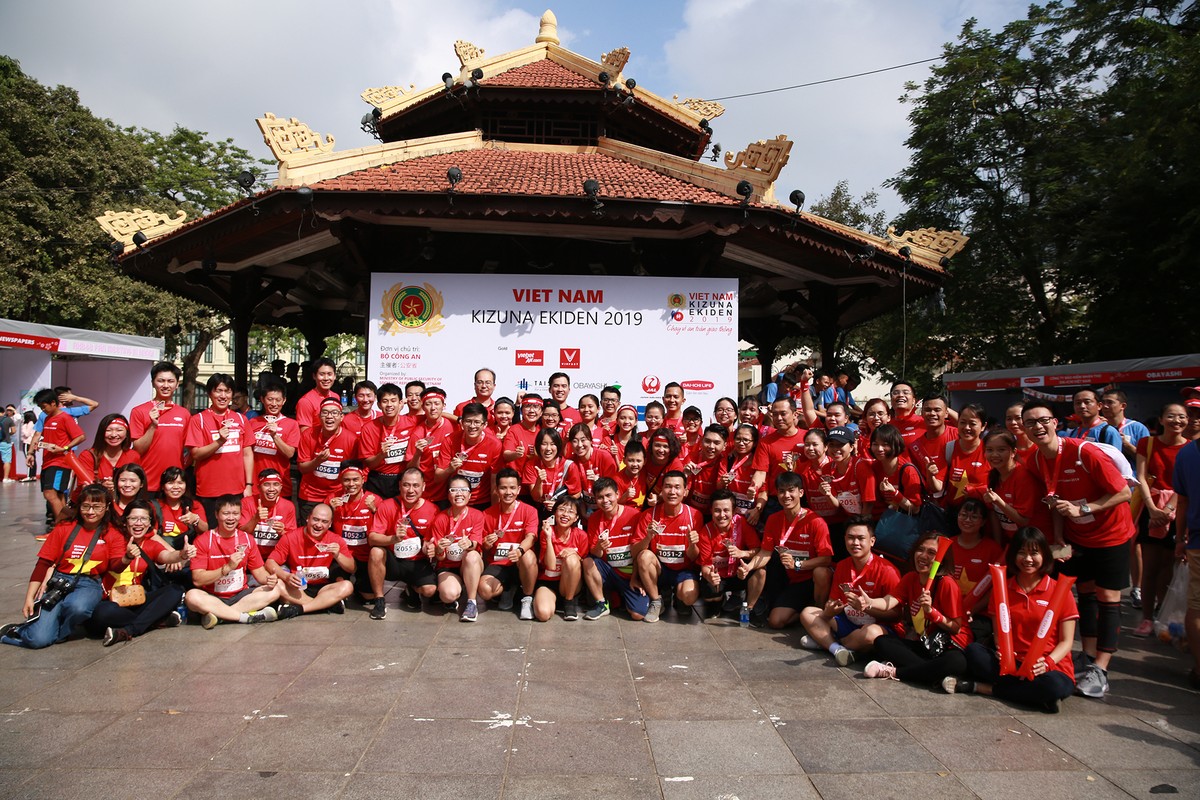 Dai-ichi Life tiếp tục là nhà tài trợ Vàng cho Giải chạy tiếp sức Vietnam Kizuna Ekiden 2019 ảnh 2