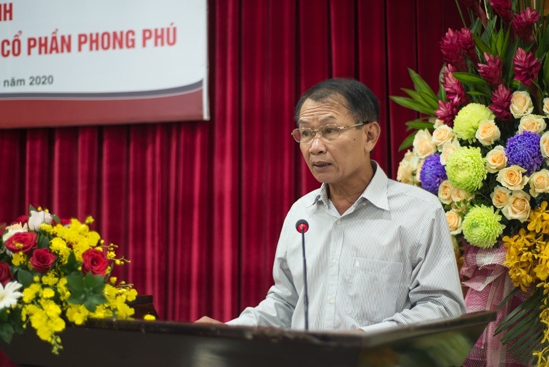 Tân Tổng giám đốc Dương Khuê phát biểu nhận nhiệm vụ. Tân Tổng giám đốc Dương Khuê phát biểu nhận nhiệm vụ.