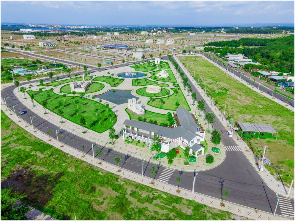 Cát Tường Phú Hưng với định hướng trở thành đô thị sinh thái kết hợp hệ thống tiện ích hiện đại bậc nhất khu vực.