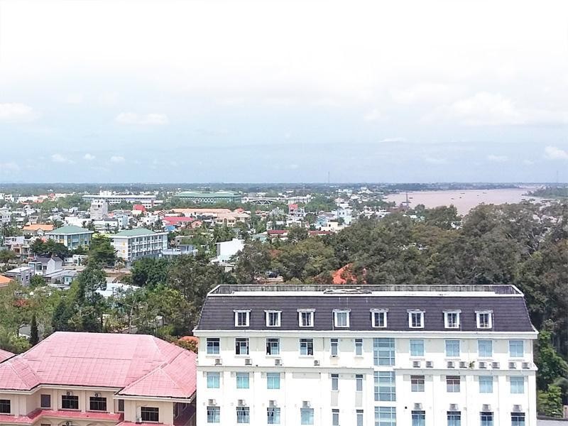 An Giang chủ trương tập trung thu hút đầu tư vào lĩnh vực có thế mạnh của địa phương, như phát triển hạ tầng các khu, cụm công nghiệp; nông nghiệp công nghệ cao; sản xuất giống thủy sản và cây giống; công nghiệp chế biến...