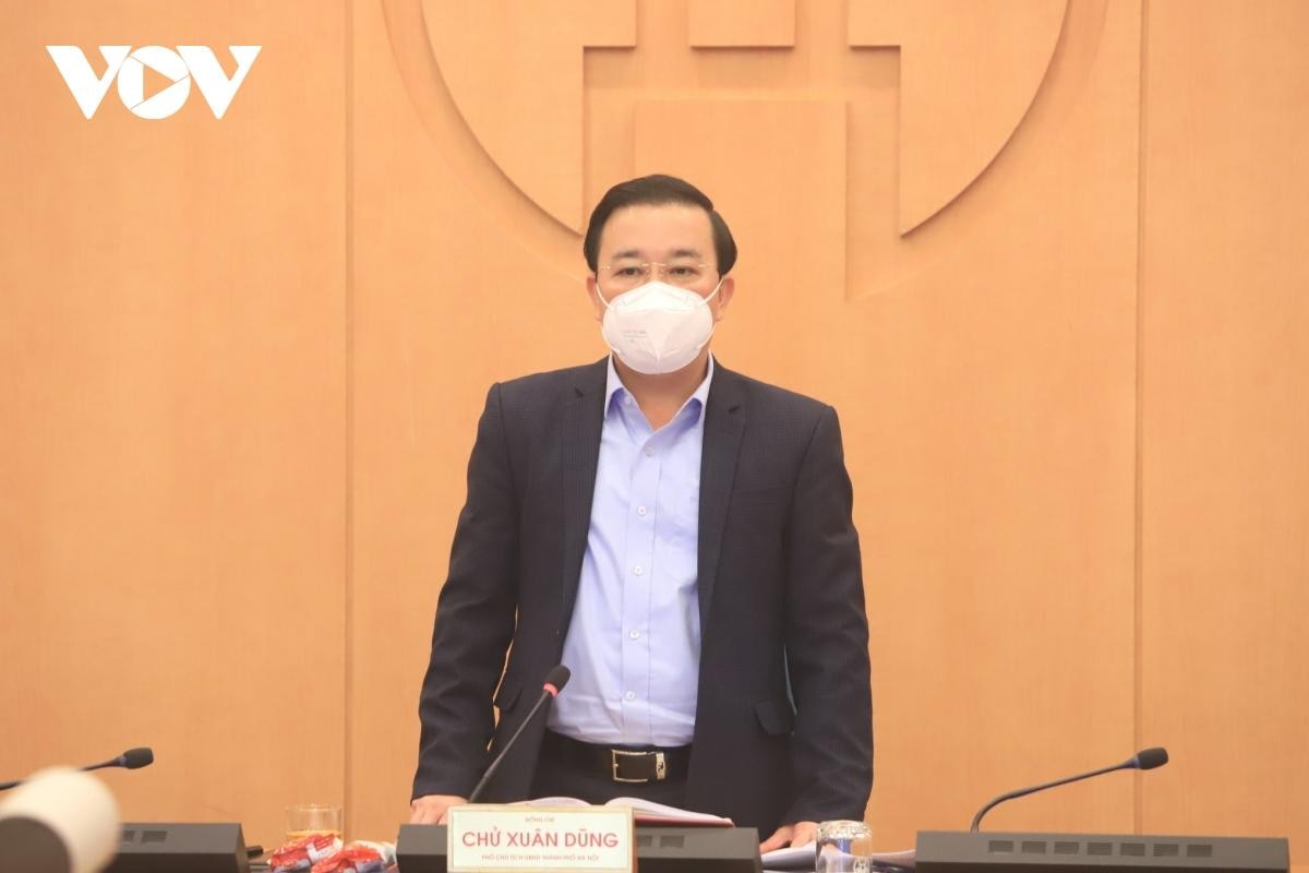 Ông Chử Xuân Dũng yêu cầu siết chặt các biện pháp kiểm tra sau khi có phản ánh vẫn còn hiện tượng lơ là trong phòng dịch.