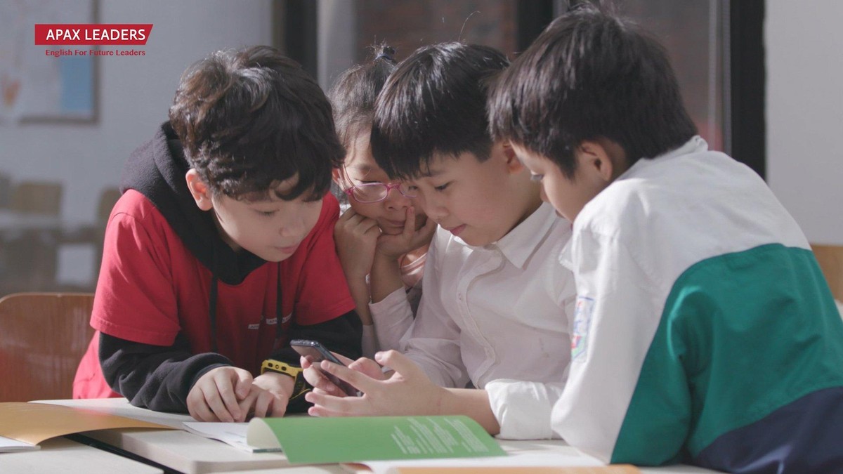Apax English/Apax Leaders tích cực nâng cấp các chương trình học, mở ra một mô hình học tiếng Anh hoàn toàn mới cho thế hệ trẻ Việt Nam. Apax English/Apax Leaders tích cực nâng cấp các chương trình học, mở ra một mô hình học tiếng Anh hoàn toàn mới cho thế hệ trẻ Việt Nam.