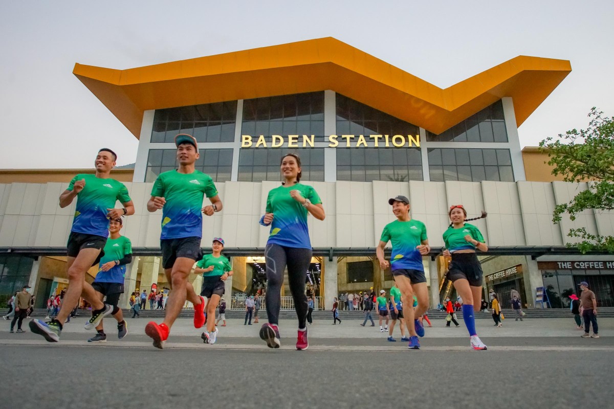 Thành công của giải chạy BaDen Mountain Marathon 2021 là tín hiệu tươi sáng mở màn cho những hoạt động kích cầu của du lịch Tây Ninh, tạo động lực để Tây Ninh bứt phá trở thành điểm đến mới hút khách trong thời gian tới. Thành công của giải chạy BaDen Mountain Marathon 2021 là tín hiệu tươi sáng mở màn cho những hoạt động kích cầu của du lịch Tây Ninh, tạo động lực để Tây Ninh bứt phá trở thành điểm đến mới hút khách trong thời gian tới.