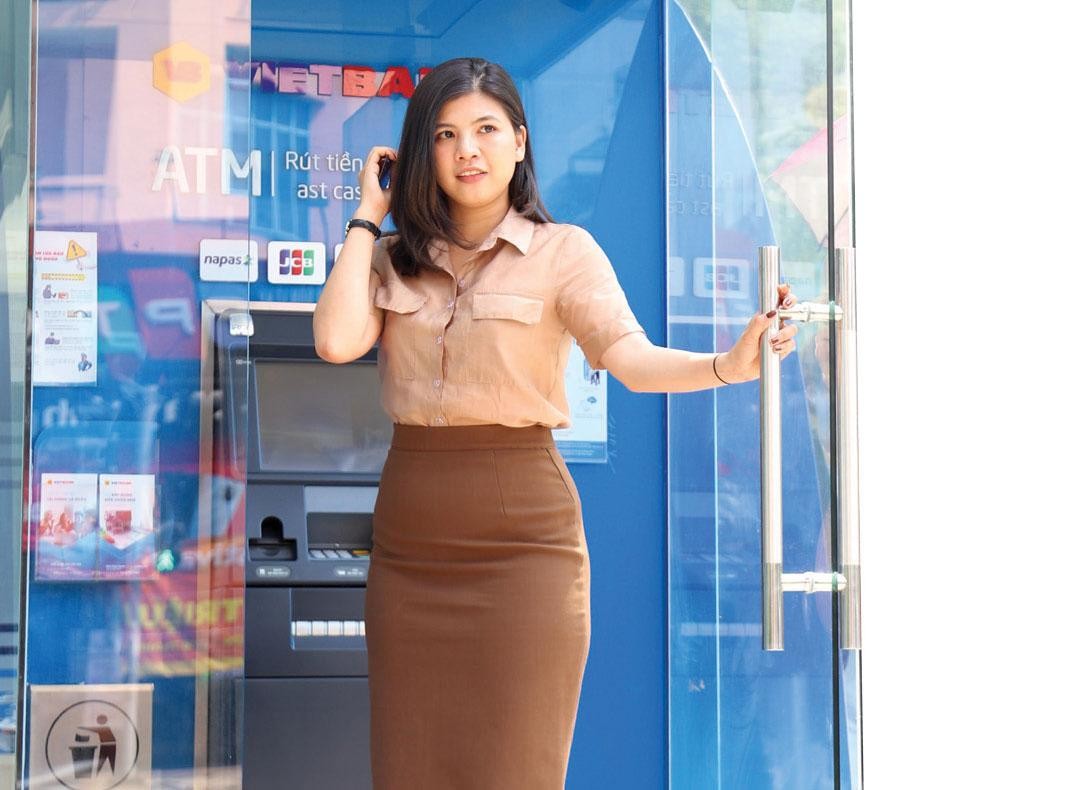 Tính đến cuối năm 2020, trên toàn quốc có 19.636 máy ATM. Tính đến cuối năm 2020, trên toàn quốc có 19.636 máy ATM.