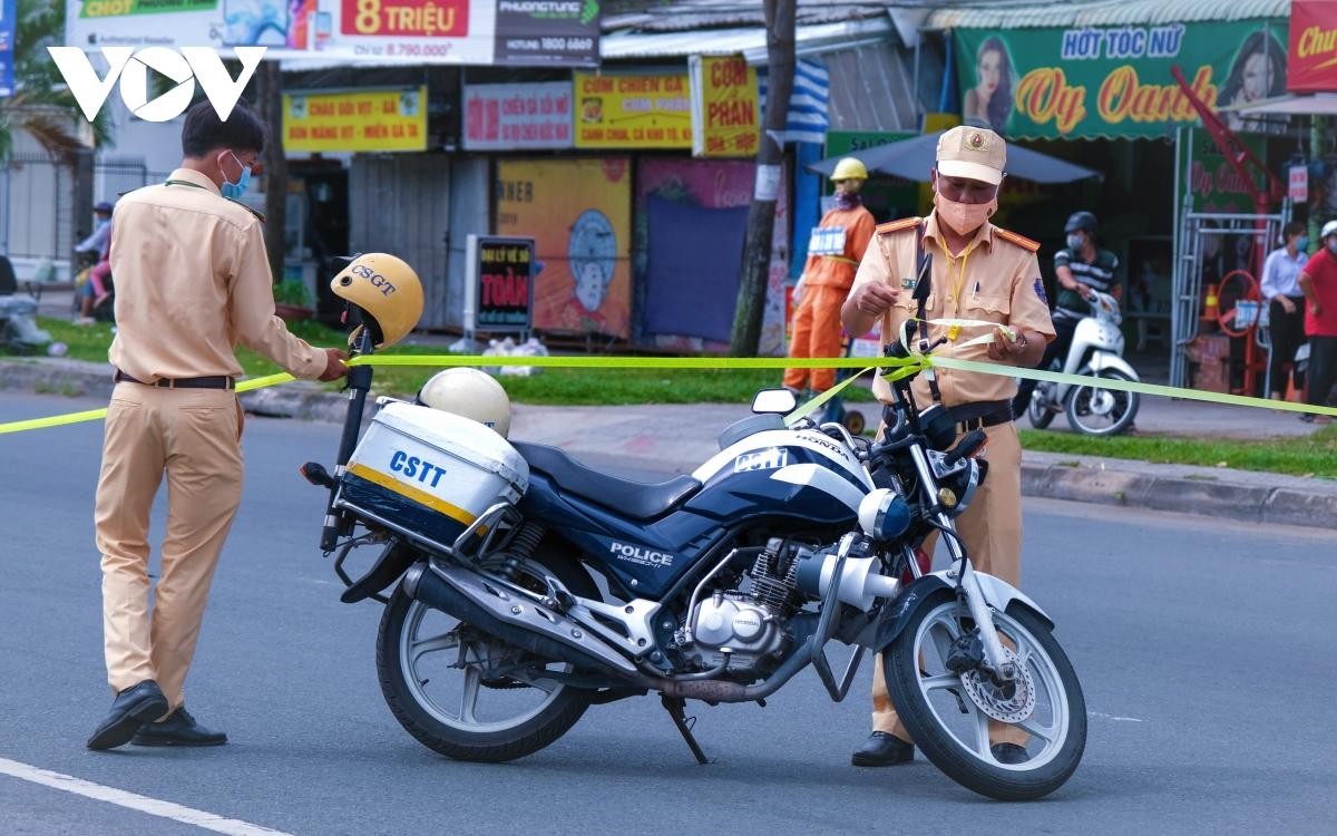 Thị trấn Khâm Đức, huyện Phước Sơn, tỉnh Quảng Nam áp dụng Chỉ thị 16 ảnh 213 Thị trấn Khâm Đức, huyện Phước Sơn, tỉnh Quảng Nam áp dụng Chỉ thị 16 ảnh 213