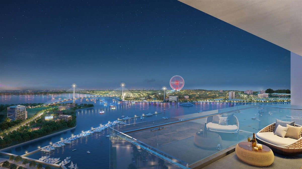 “Chill” tại ban công Sun Marina Town. “Chill” tại ban công Sun Marina Town.