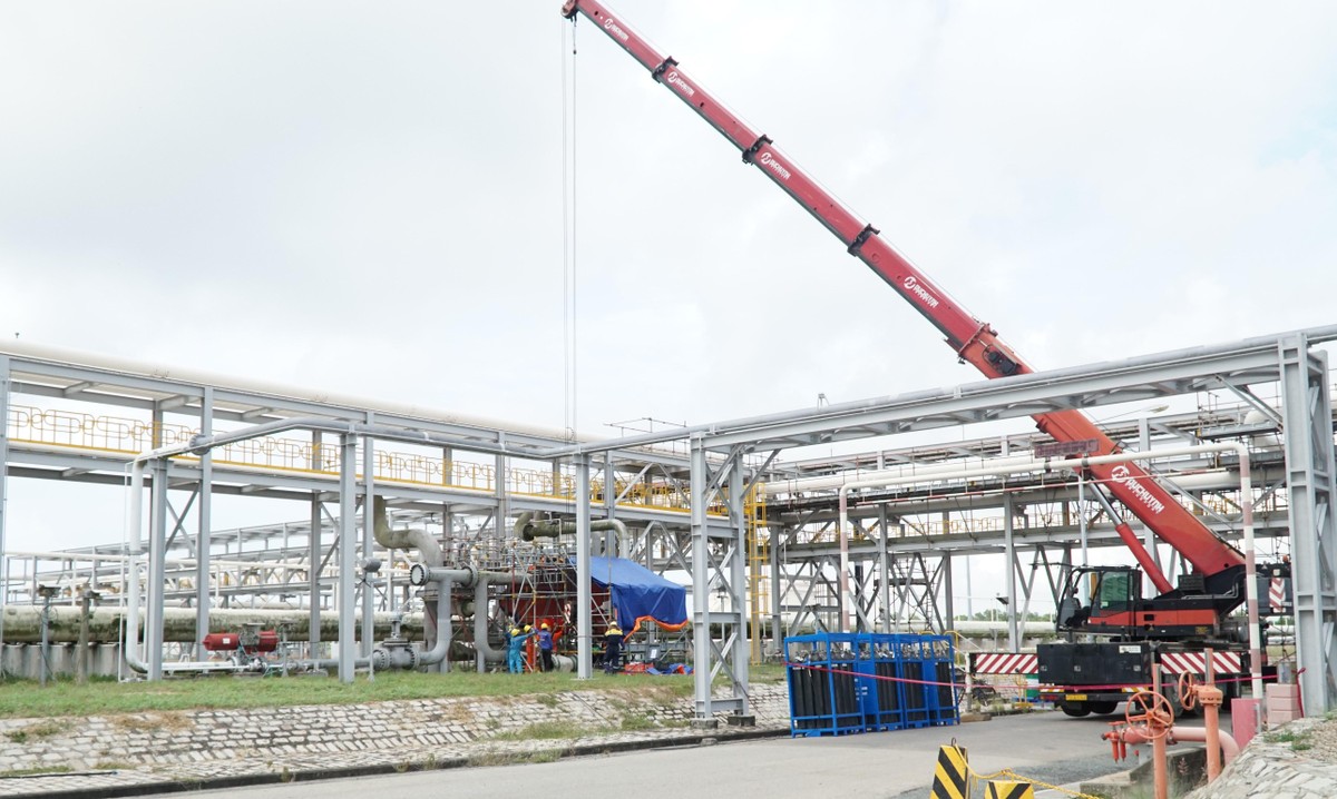 Hệ thống khí Nam Côn Sơn 1 vừa hoàn thành BDSC lớn 2021. Hệ thống khí Nam Côn Sơn 1 vừa hoàn thành BDSC lớn 2021.