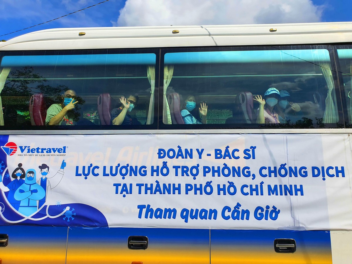 Vietravel sẽ tổ chức liên tục đến giữa tháng 10 tour thăm quan đặc biệt nhằm tri ân các y, bác sỹ.