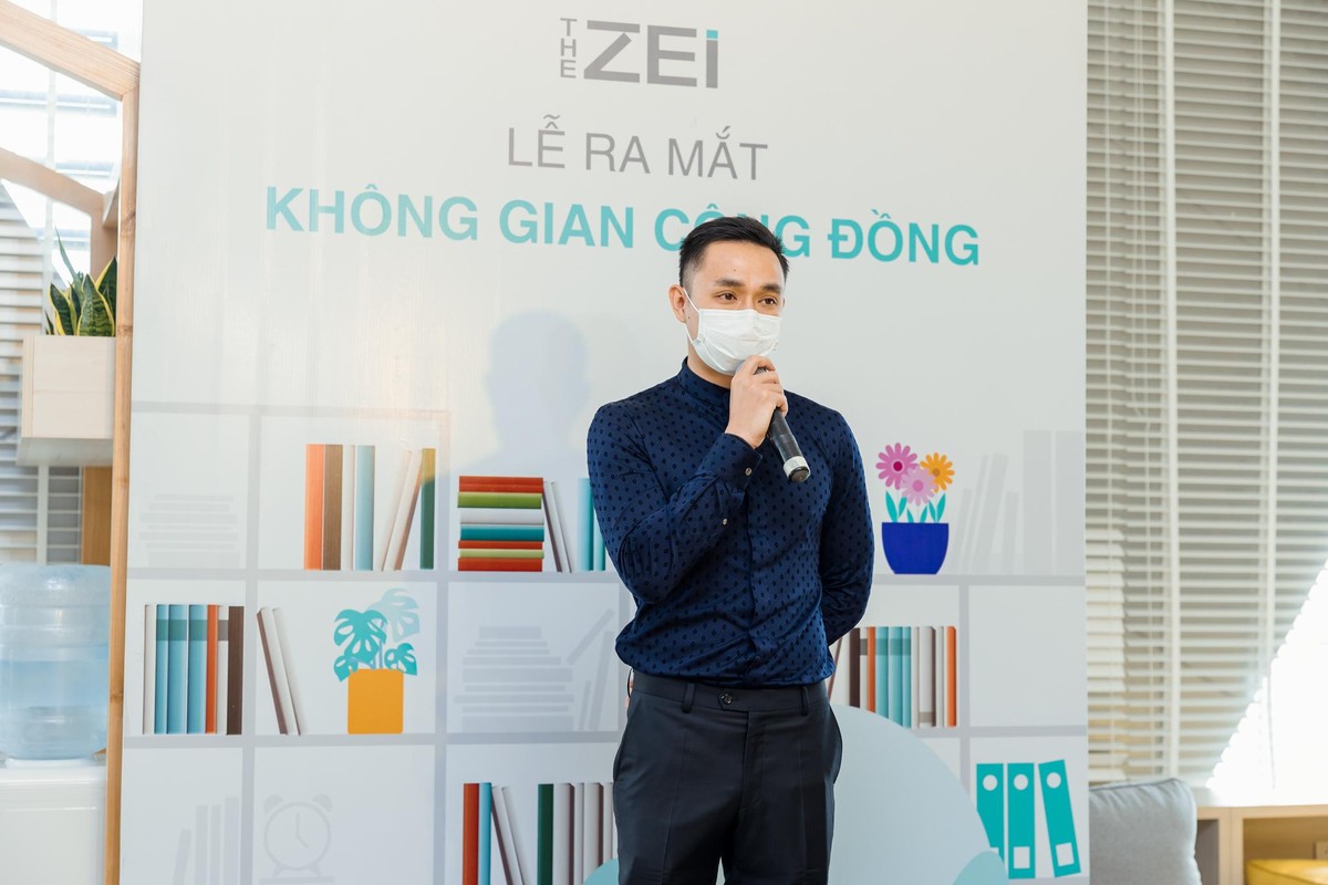 Phó chủ tịch Tập đoàn HDMon Holdings chia sẻ tâm huyết trong ngày khai trương. Phó chủ tịch Tập đoàn HDMon Holdings chia sẻ tâm huyết trong ngày khai trương.