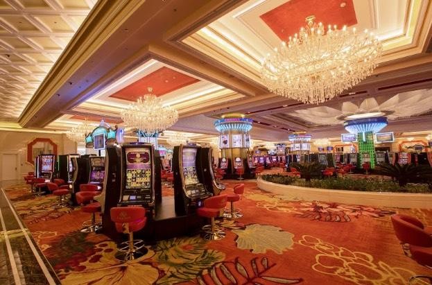 Không gian tráng lệ bên trong Corona Resort & Casino Phú Quốc. Không gian tráng lệ bên trong Corona Resort & Casino Phú Quốc.