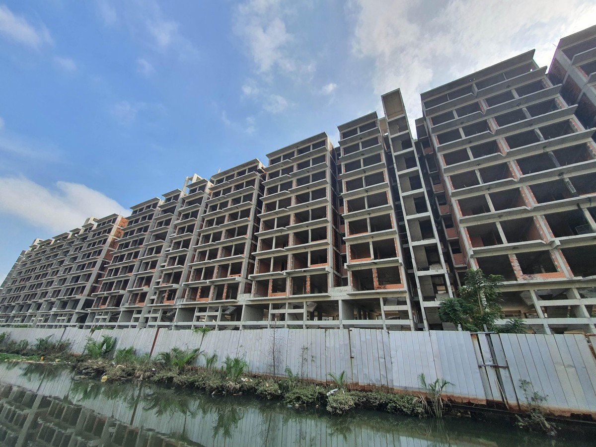 Do bất động quá lâu, nhiều hạng mục đã xuống cấp. Do bất động quá lâu, nhiều hạng mục đã xuống cấp.