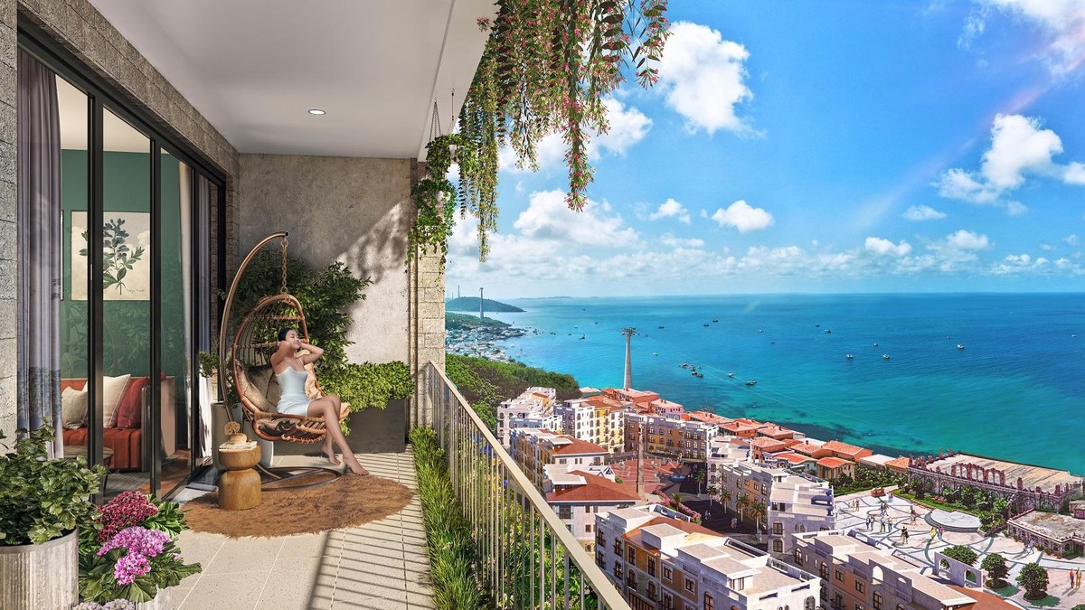 Tầm nhìn 360 độ từ ban công căn hộ The Sky. Tầm nhìn 360 độ từ ban công căn hộ The Sky.