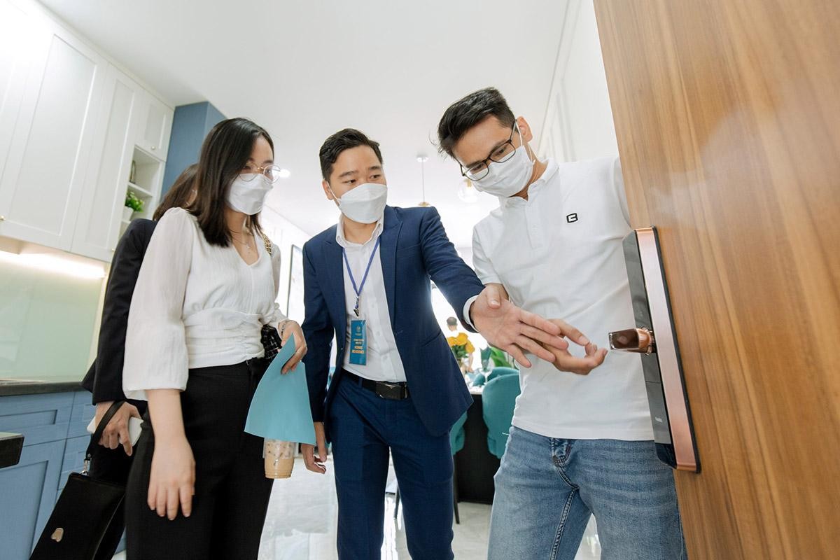 Căn hộ được bàn giao hoàn thiện cơ bản nội thất cao cấp của Hafele, An Cường, America standard… Căn hộ được bàn giao hoàn thiện cơ bản nội thất cao cấp của Hafele, An Cường, America standard…