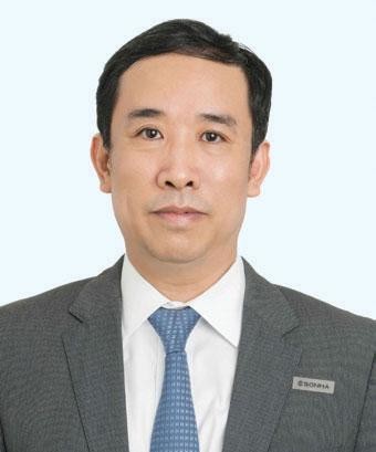 Ông Hoàng Mạnh Tân, Giám đốc Công ty cổ phần, Phát triển năng lượng Sơn Hà (SHE). Ông Hoàng Mạnh Tân, Giám đốc Công ty cổ phần, Phát triển năng lượng Sơn Hà (SHE).