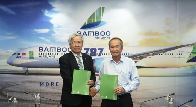 Doanh nhân Dương Công Minh (bên phải) trở thành Cố vấn cao cấp HĐQT của Bamboo Airways.