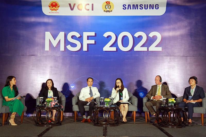 Các đại biểu tham gia thảo luận tại hội thảo chuyên đề Cải thiện vị thế ngành công nghiệp hỗ trợ Việt Nam.