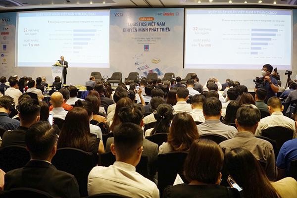 Toàn cảnh Diễn đàn.