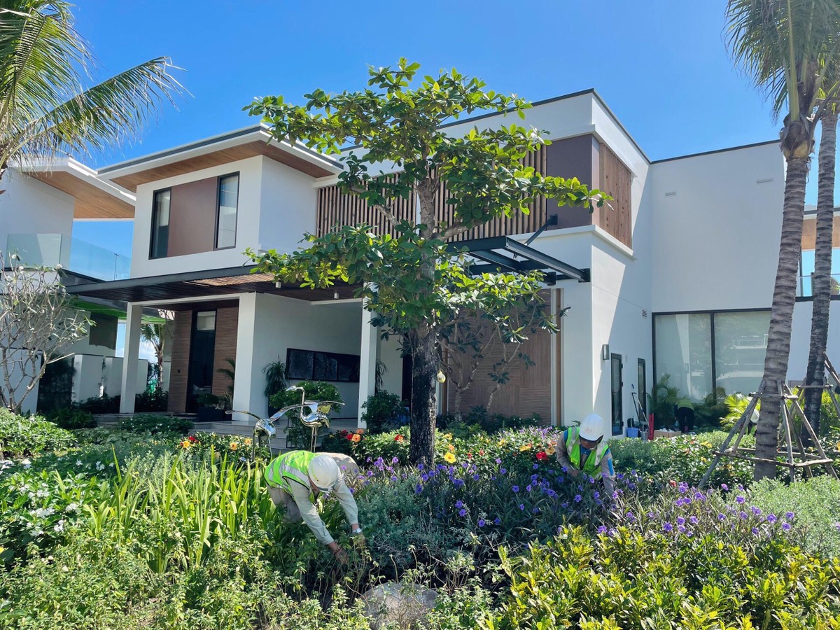 Dự án Champarama Resort & Spa mang đến nhiều cơ hội việc làm, giúp người dân ổn định cuộc sống với thu nhập tốt hơn. Dự án Champarama Resort & Spa mang đến nhiều cơ hội việc làm, giúp người dân ổn định cuộc sống với thu nhập tốt hơn.