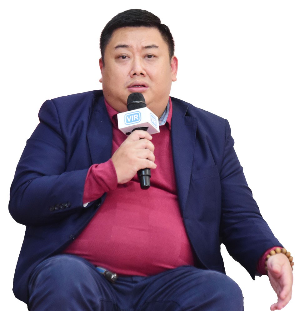 Ông Lê Minh Phương, Phó tổng giám đốc Công ty cổ phần Thương mại AIMS Futures Việt Nam. Ông Lê Minh Phương, Phó tổng giám đốc Công ty cổ phần Thương mại AIMS Futures Việt Nam.