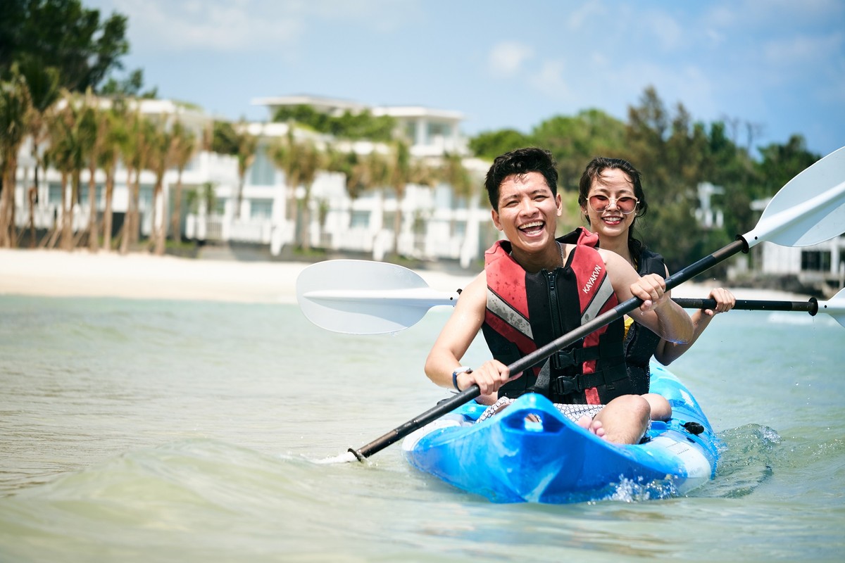 Du khách nghỉ dưỡng tại Premier Village Phu Quoc Resort. Du khách nghỉ dưỡng tại Premier Village Phu Quoc Resort.