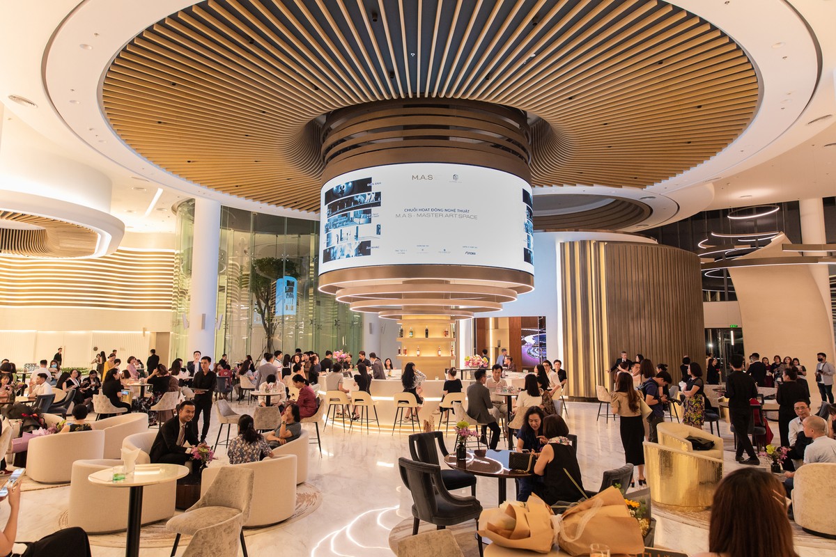 Địa điểm tổ chức “The Legend Concert 02 – Nhạc sĩ Thanh Tùng” sẽ tiếp tục diễn ra tại Trung tâm mới The Global City. Địa điểm tổ chức “The Legend Concert 02 – Nhạc sĩ Thanh Tùng” sẽ tiếp tục diễn ra tại Trung tâm mới The Global City.