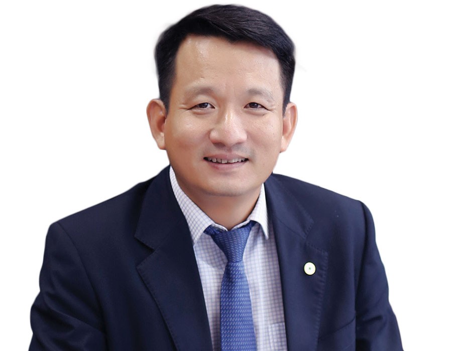 Ông Nguyễn Đình Tùng, Tổng giám đốc OCB Ông Nguyễn Đình Tùng, Tổng giám đốc OCB