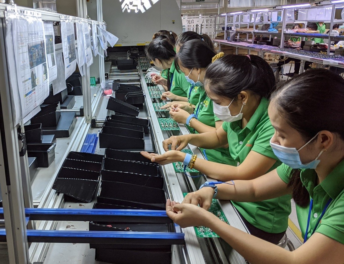 Sản xuất điện tử và linh kiện điện tử tại DLG-ANSEN của Alpha7.