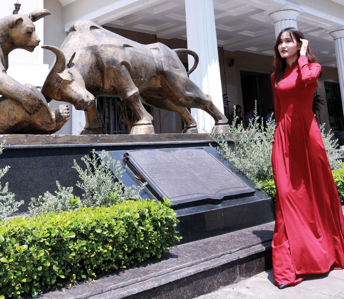 Sàn HOSE là địa chỉ được nhiều ngân hàng nhắm đến.