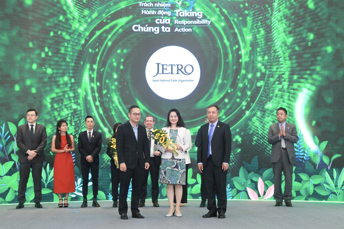 Bà Kurosu Mihoko, Phó trưởng đại diện JETRO Hà Nội.