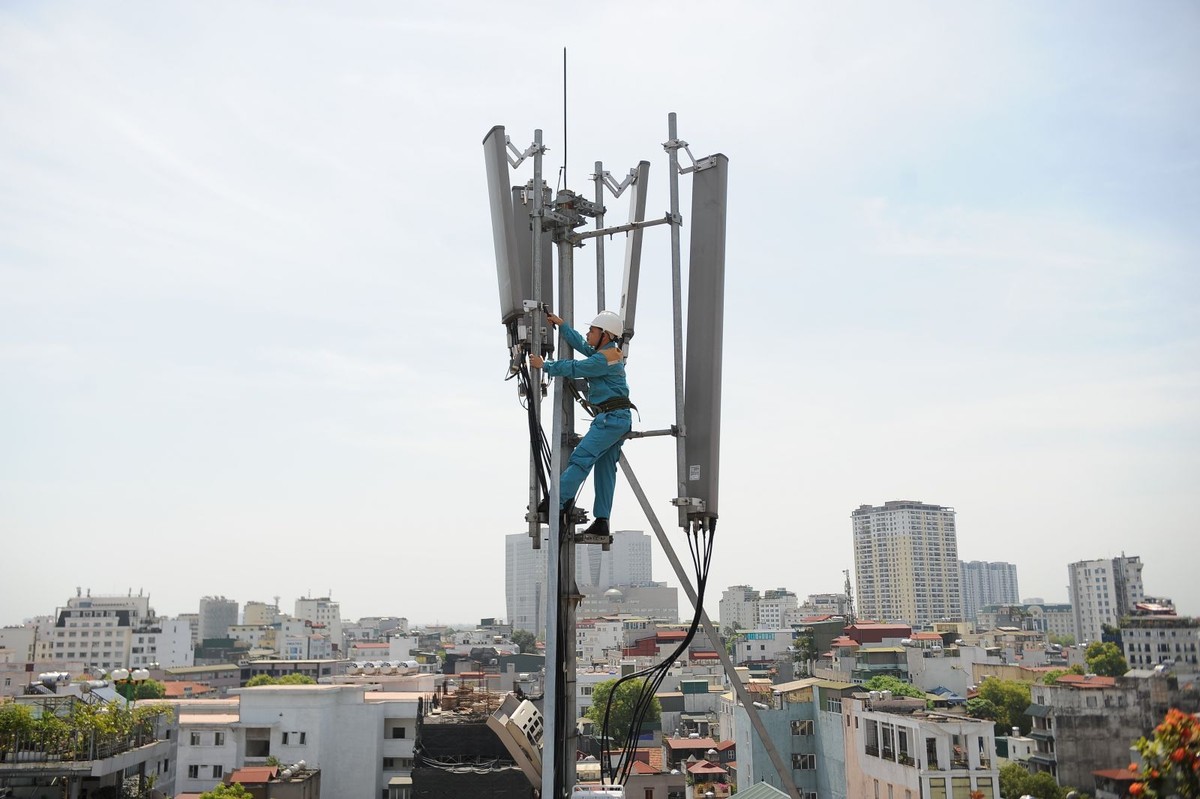 Viettel là “lá cờ đầu” của công nghệ viễn thông 5G tại Việt Nam Viettel là “lá cờ đầu” của công nghệ viễn thông 5G tại Việt Nam