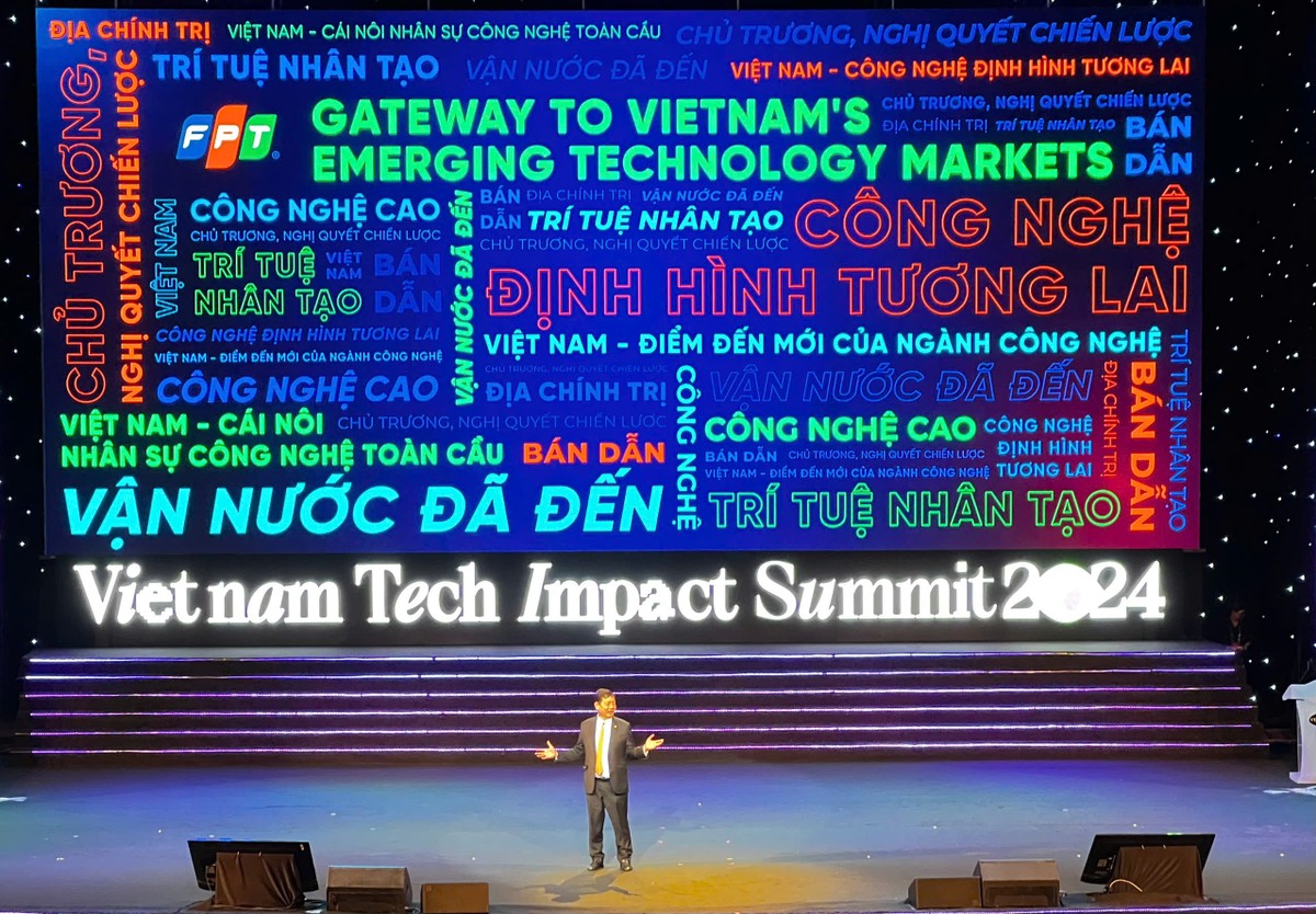 Ông Trương Gia Bình, Chủ tịch HĐQT Tập đoàn FPT, phát biểu tại hội nghị Tác động Công nghệ Việt Nam (Vietnam Tech Impact Summit 2024) Ông Trương Gia Bình, Chủ tịch HĐQT Tập đoàn FPT, phát biểu tại hội nghị Tác động Công nghệ Việt Nam (Vietnam Tech Impact Summit 2024)
