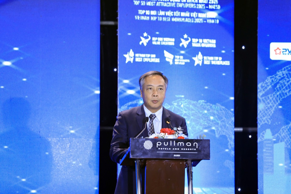 Ông Lê Trọng Minh, Phó Tổng Biên tập Báo Tài chính - Báo Đầu tư phát biểu tại sự kiện.