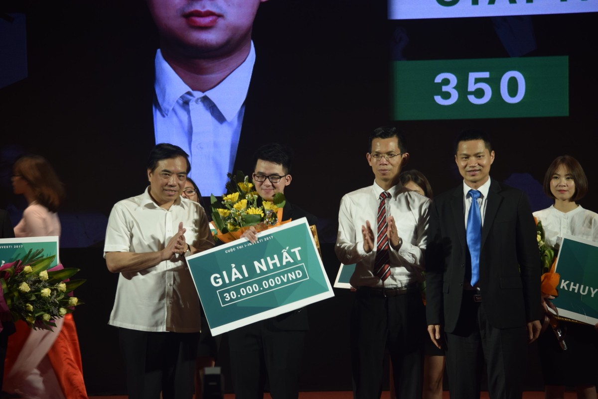 Sinh viên Học viện Tài chính giành Quán quân I-Invest 2017 ảnh 2