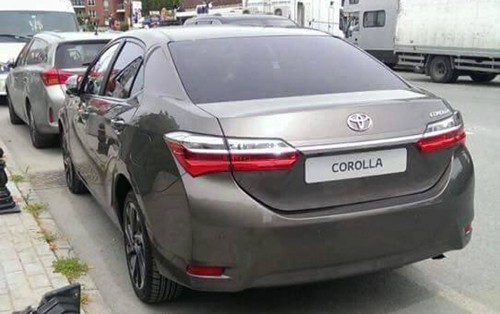 Toyota Altis 2017 lần đầu xuất hiện trên phố ảnh 1 toyota-altis-2017-lan-dau-xuat-hien-tren-pho-1