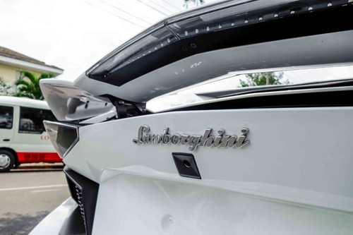 Siêu xe Lamborghini - thú chơi của đại gia Sài Gòn ảnh 20 sieu-xe-lamborghini-thu-choi-cua-dai-gia-sai-gon-page-2-9