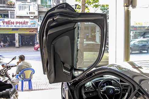bmw-i8-rao-ban-5-ty-dong-o-viet-nam-page-2-5