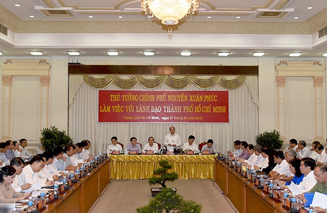 Toàn cảnh buổi làm việc. Ảnh: VGP/Quang Hiếu