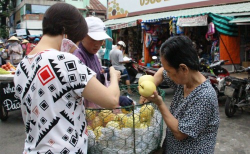 nhung-loai-trai-cay-trung-quoc-doi-lot-hang-viet-2
