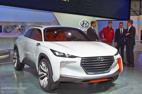 Hyundai Kona - đối thủ mới của Mazda CX-3 ảnh 1 anh-hyundai-intrado-concept