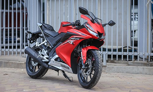 Yamaha R15 thế hệ mới đầu tiên về Hà Nội giá 112 triệu đồng ảnh 3 chi-tiet-yamaha-r15-the-he-moi-tai-ha-noi-2