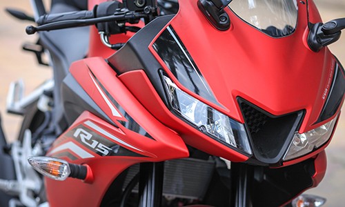 Yamaha R15 thế hệ mới đầu tiên về Hà Nội giá 112 triệu đồng ảnh 6 chi-tiet-yamaha-r15-the-he-moi-tai-ha-noi-5