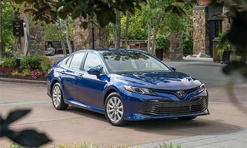 Toyota Camry 2018 giá từ 23.500 USD ảnh 2 chi-tiet-toyota-camry-the-he-thu-8-moi