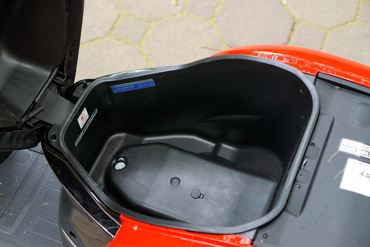 Honda Scoopy 2018 - xe ga nhập giá dưới 50 triệu tại Việt Nam ảnh 4 Honda Scoopy 2018 - xe ga nhập giá dưới 50 triệu tại Việt Nam ảnh 4