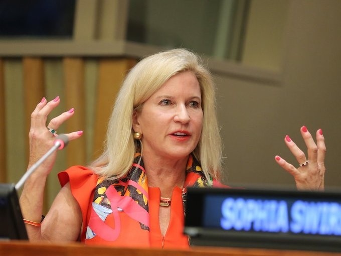 Khối tài sản 'khủng' của 15 gia tộc siêu giàu Mỹ ảnh 4