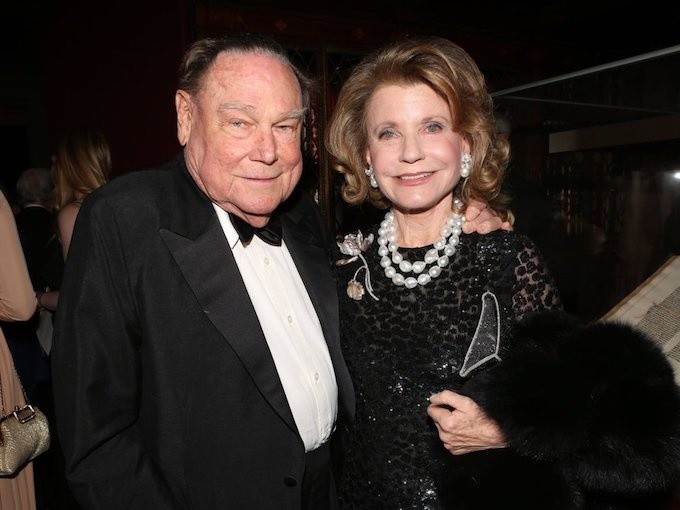 Khối tài sản 'khủng' của 15 gia tộc siêu giàu Mỹ ảnh 6