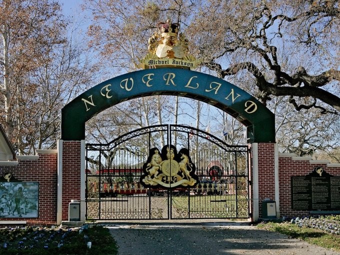 Nông trại của Michael Jackson giảm giá 70% vẫn chưa ai mua ảnh 4