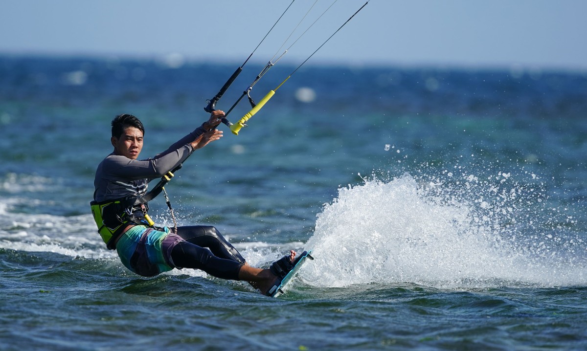 Tạp chí The Kiteboarder Magazine bình chọn là điểm đến quốc tế hàng đầu tại Việt Nam cho môn lướt ván diều. Tạp chí The Kiteboarder Magazine bình chọn là điểm đến quốc tế hàng đầu tại Việt Nam cho môn lướt ván diều.