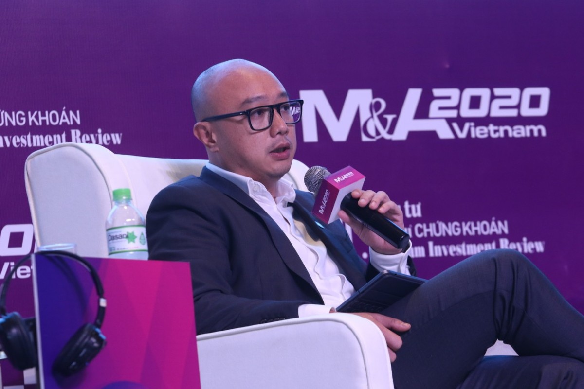 Ông Nguyễn Thái Phiên, Giám đốc cao cấp Tài chính, Tập đoàn Novaland trao đổi tại Phiên 2. Ảnh: Lê Toàn. Ông Nguyễn Thái Phiên, Giám đốc cao cấp Tài chính, Tập đoàn Novaland trao đổi tại Phiên 2. Ảnh: Lê Toàn.