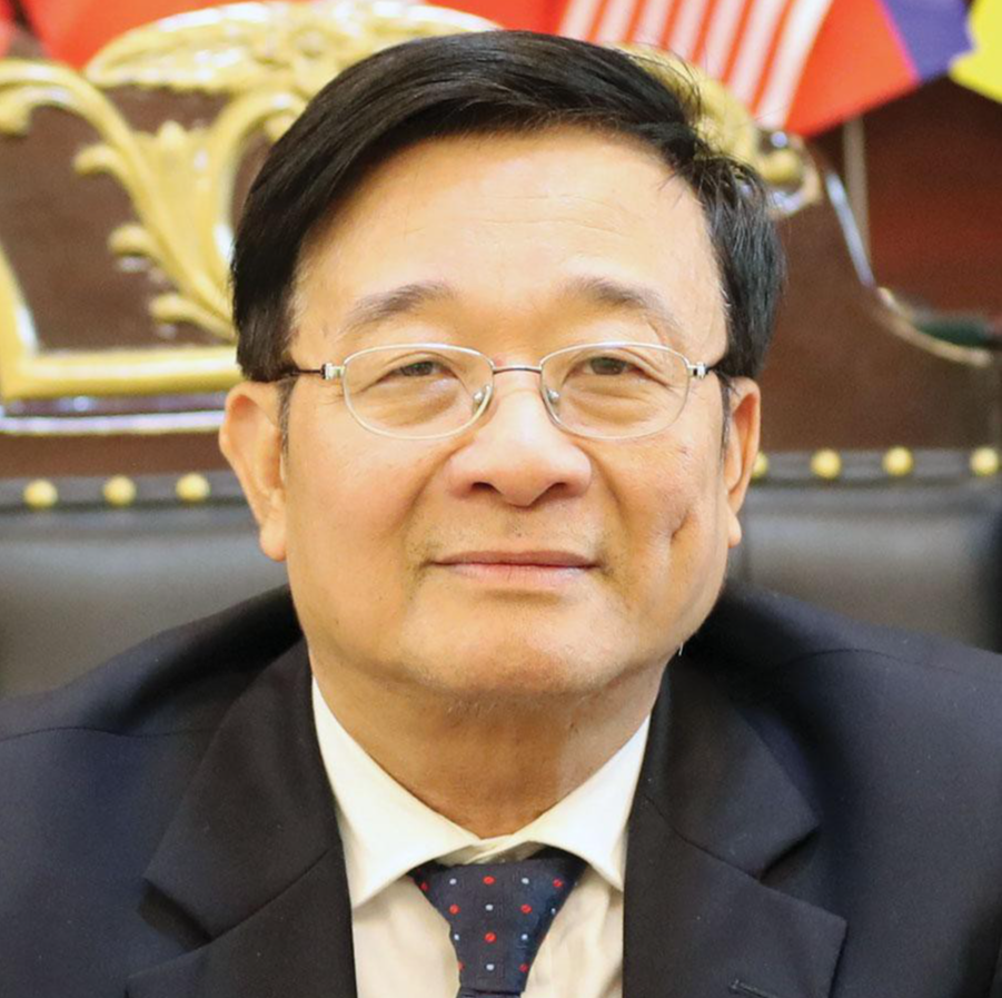 Ông Nguyễn Quốc Hùng, Tổng thư ký Hiệp hội Ngân hàng Việt Nam (VNBA). Ông Nguyễn Quốc Hùng, Tổng thư ký Hiệp hội Ngân hàng Việt Nam (VNBA).